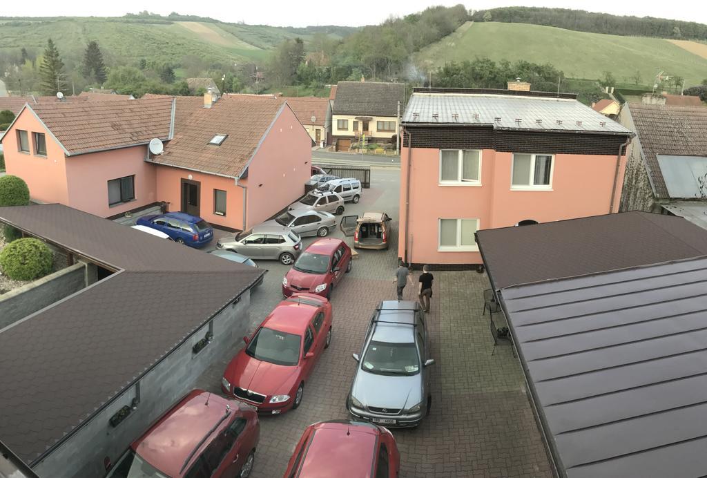 Penzion U Kraliku Kurdějov Eksteriør bilde